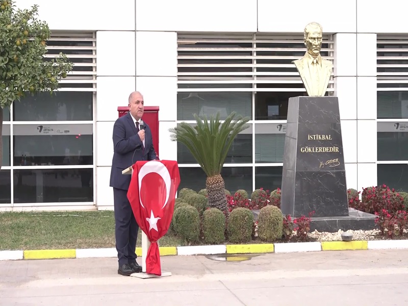 Hudut Mülki İdare Amiri Dr. Suat Seyitoğlu'nun 10 Kasım Töreni Konuşması